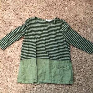 Green stripe half sleeve shirt